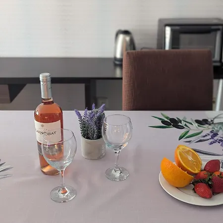 Sunny Place Апартаменты