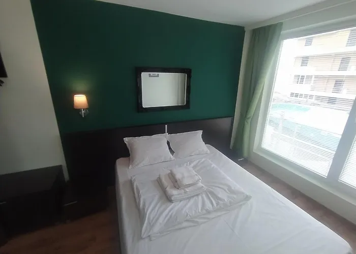 Апартамент Sunny Place Свети Влас