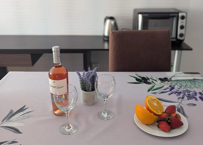 Sunny Place Апартамент