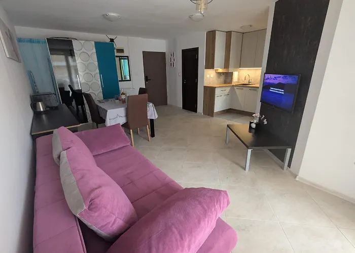 Sunny Place Апартамент *